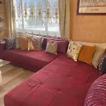 Bahnhof West Apartman *