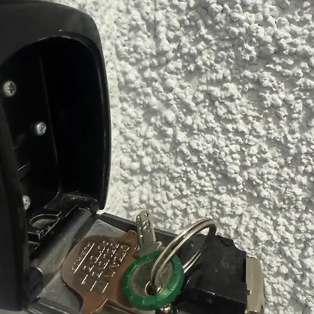 Bahnhof West Apartamento *