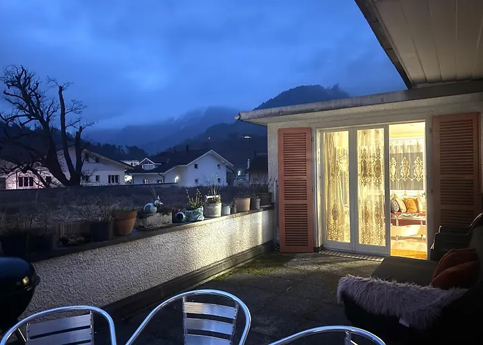 Bahnhof West Apartment *