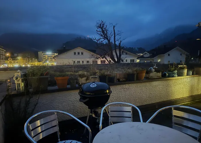 Bahnhof West Lejlighed *