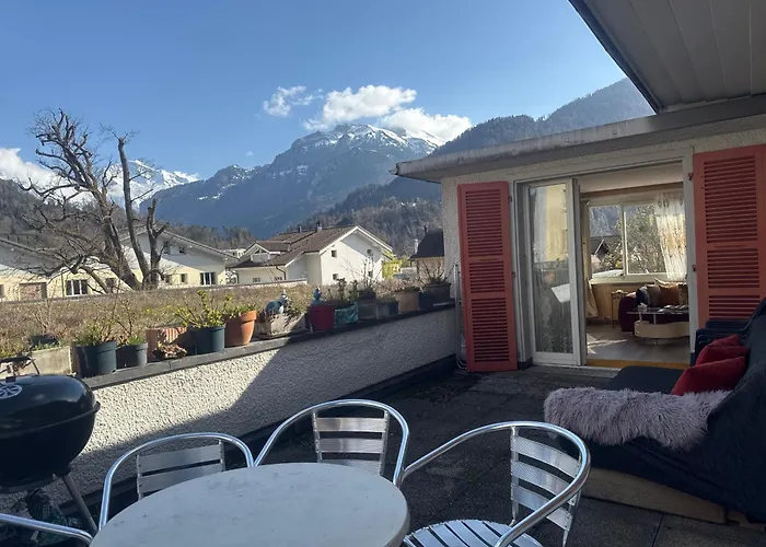 Bahnhof West * Interlaken