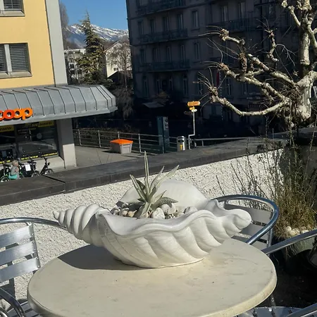 Bahnhof West 公寓 因特拉肯
