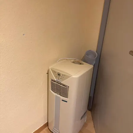 Bahnhof West * Entrelagos