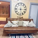 Bahnhof West إنترلاكن