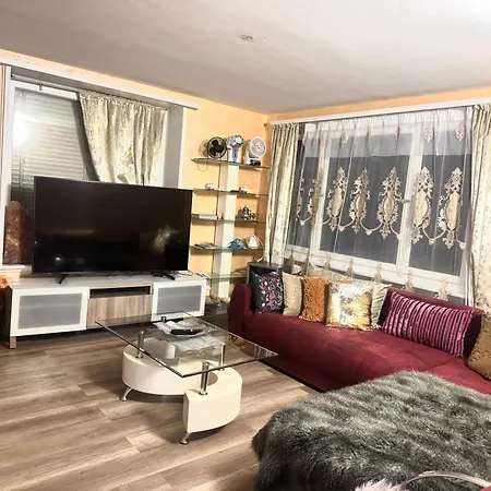 Bahnhof West Apartmán