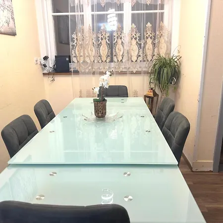 Bahnhof West * Interlaken